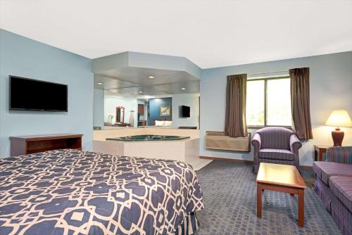 Gallery image of Super 8 by Wyndham Hudson in Hudson