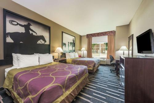 Gallery image of Super 8 by Wyndham Fort Worth North in Fort Worth