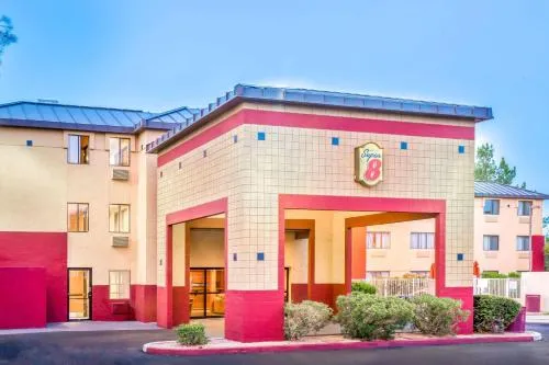 Super 8 by Wyndham Mesa Gilbert in Chandler