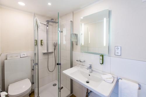 Un baño de Hotel Butterfly