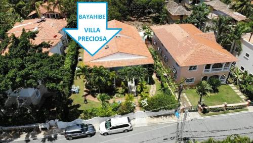 Το κτήριο όπου στεγάζεται  το διαμέρισμα