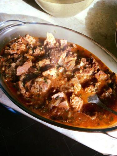 ホームステイの敷地内または近くでの食事または食べ物