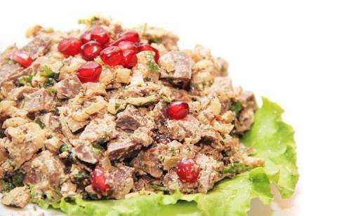 ホームステイの敷地内または近くでの食事または食べ物