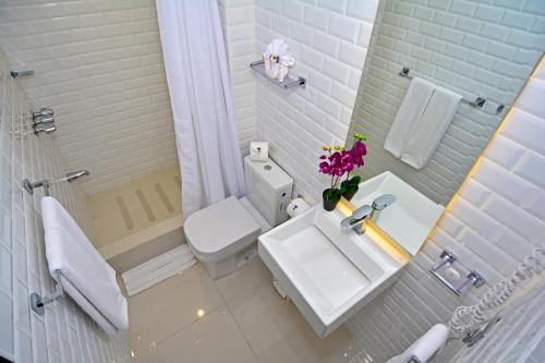 Koupelna v ubytování Auténtico Hotel