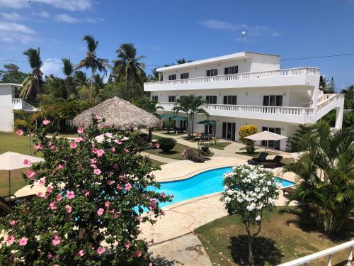 Bazén v ubytování Diamond Hotel Cabarete nebo v jeho okolí