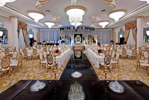 Ruang duduk di Casablanca Hotel Jeddah