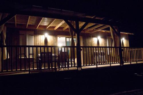 Balkón nebo terasa v ubytování Gîte Les Bourdettes