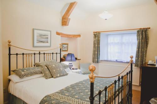 Gallery image of West Arms Hotel in Llanarmon Dyffryn-Ceiriog