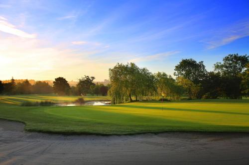 Golf v hotelu nebo okolí