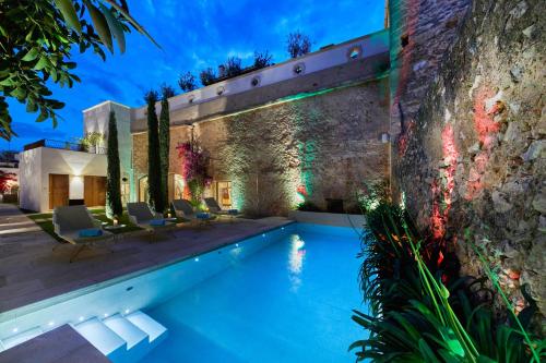 Πισίνα στο ή κοντά στο Sa Creu Nova Petit Palais Art & Spa