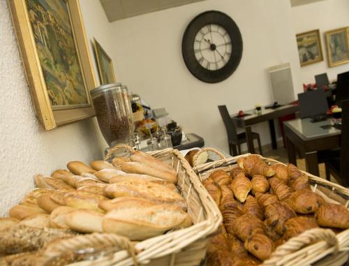 Jídlo v hotelu nebo okolí