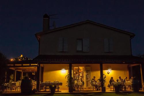 カパルビオにあるAntica Pinciana Agriturismoのギャラリーの写真