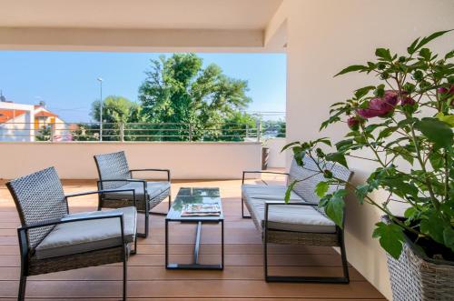 Rooms K&T sea side luxury