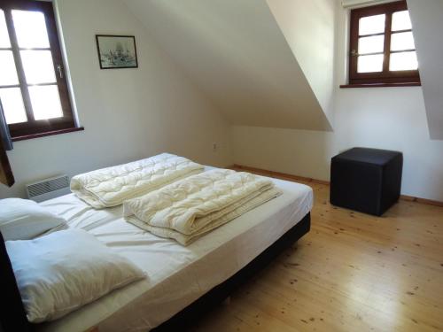 Postel nebo postele na pokoji v ubytování Vakantie huis Dum Oenter