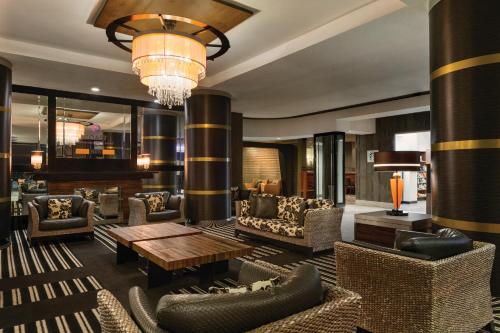 Gallery image of Coast Edmonton Plaza Hotel by APA in Edmonton