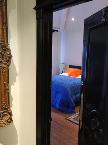 Entire Second Flr - Santa Monica Luxury Roman Villa photo 63