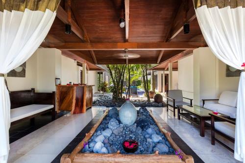 Posezení v ubytování Warwick Le Lagon Resort & Spa, Vanuatu