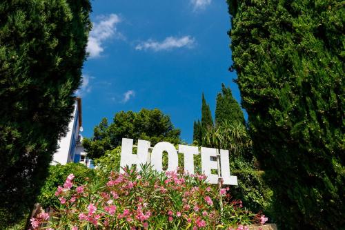 Κήπος έξω από το Hôtel Les Liserons de Mougins