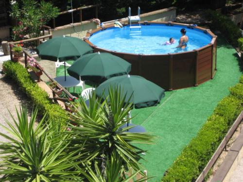 The swimming pool at or close to Residence San Antonio