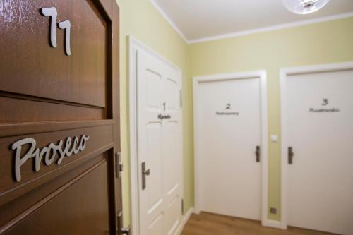 Gambar di galeri bagi Proseco Apartments -Self check-in- di Opole