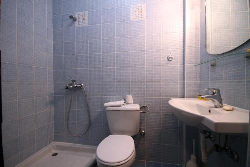 Bilik mandi di Apartments Vila Galileo