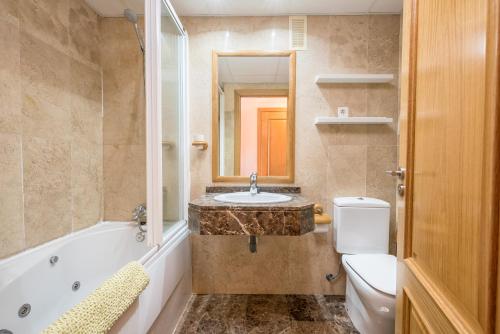 Kúpeľňa v ubytovaní Apartamento Parque litoral