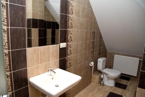 Afbeelding uit fotogalerij van Restauracja Applause in Ludwin