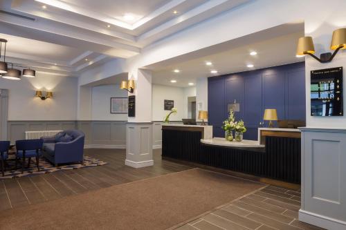 
The lobby or reception area at Temple Bar Hotel
