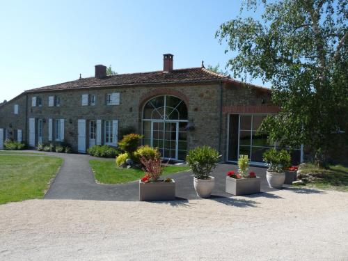 Κήπος έξω από το Logis de La Bénétière