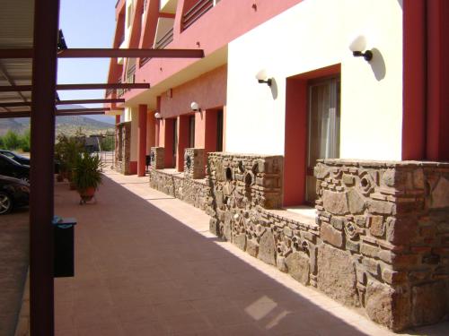 Το κτήριο όπου στεγάζεται  το ξενοδοχείο