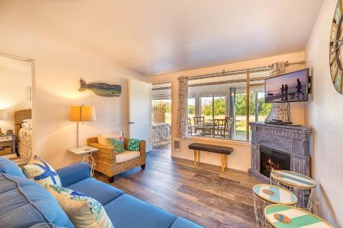 TV/trung tâm giải trí tại Sandy Days Condo