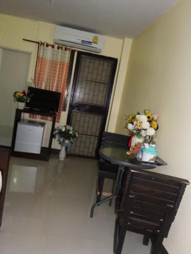Φωτογραφία από το άλμπουμ του Polpol & Nuanlaor Hotel σε Phrae