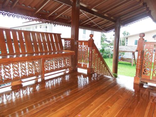 Φωτογραφία από το άλμπουμ του Polpol & Nuanlaor Hotel σε Phrae