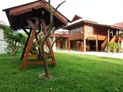 Φωτογραφία από το άλμπουμ του Polpol & Nuanlaor Hotel σε Phrae