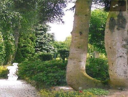 Taman di luar 7 , le Haut Montrayé