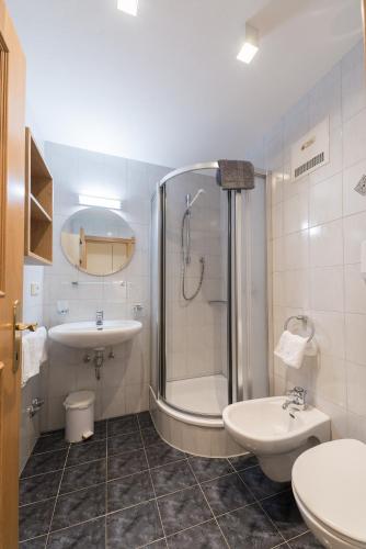 Ванная комната в Residence Edelweiss