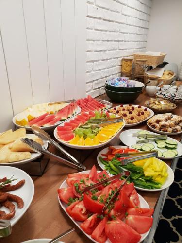 Φαγητό σε αυτό το ξενοδοχείο διαμερισμάτων ή κάπου εκεί κοντά