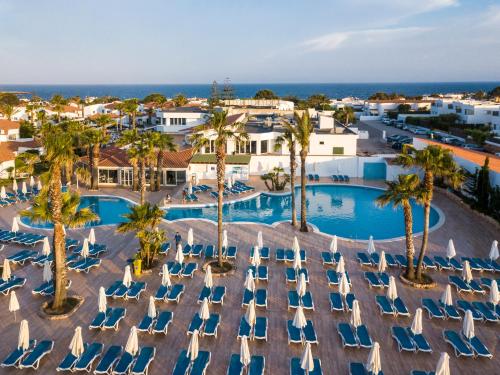 Marinda Garden Aparthotel (Spanje Cala n Bosch) - Booking.com