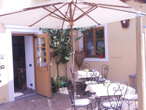 Patio nebo venkovní prostory v ubytování Hotel Garnì Salvanel