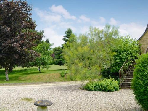 A garden outside The Burrows 