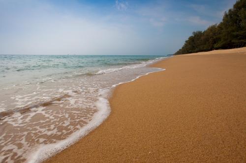 SALA Phuket Mai Khao Beach Resort — Beach