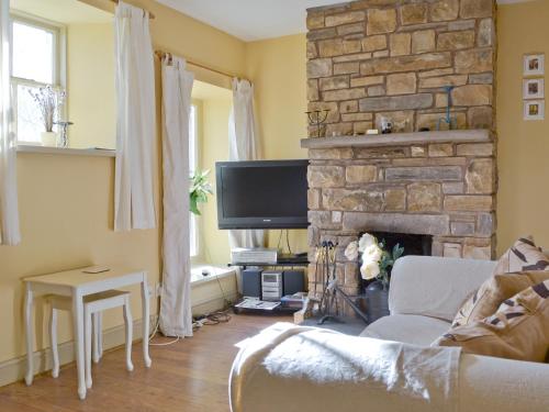 A seating area at 2 Gill Edge Cottages 