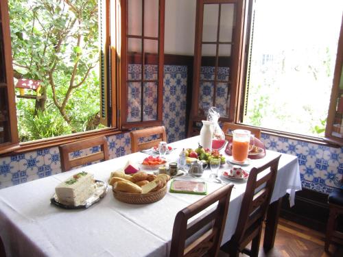 Mad på pensionatet eller i nærheden