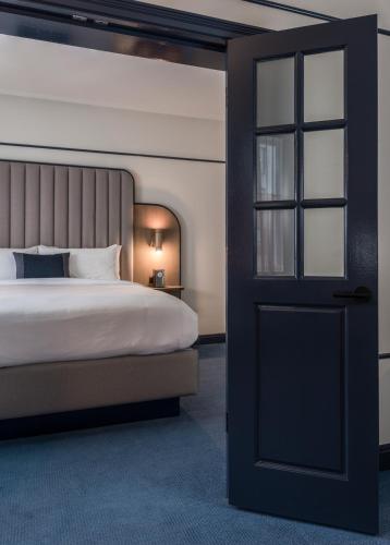 Hu Hotel Memphis Image