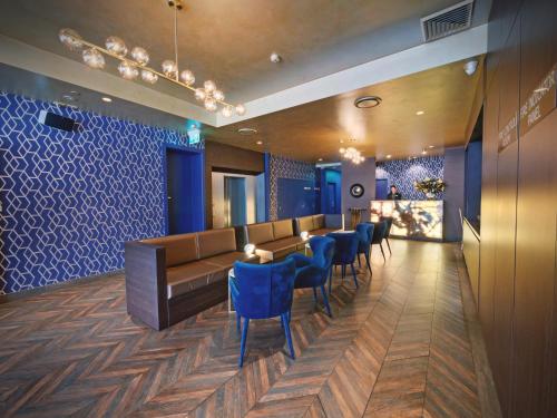 28 Hotel Image