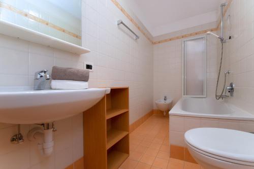Un baño de Residence Barbara