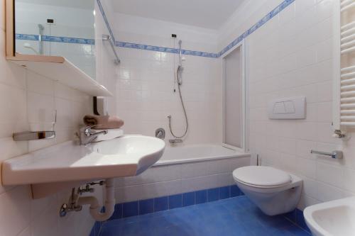 Un baño de Residence Barbara