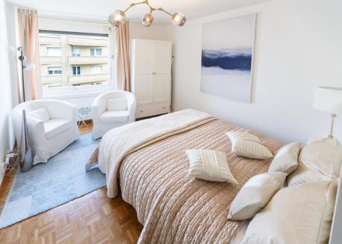 Central Apartment with Terrace