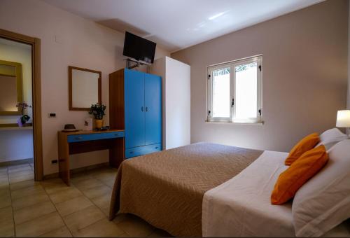 Gallery image of Hotel Villaggio Old River in Capo Vaticano