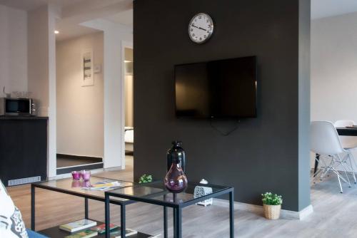 TONI'S 2BD Gem House near Plaka and Syntagma